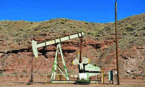 Oil strong as US decision on Iran sanctions looms Oil strong as US decision on Iran sanctions looms