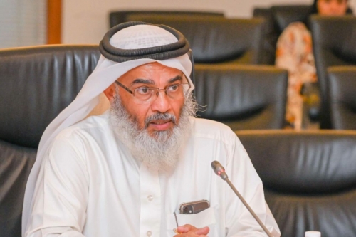 Hunt for parking in Historic Muharraq Hunt for parking in Historic Muharraq