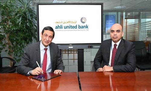 Ahli United Bank inks deals with Sharaf DG & Talabat