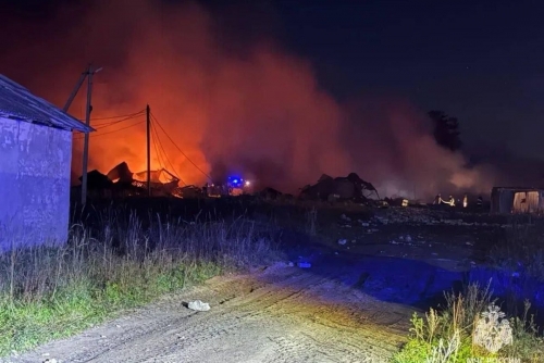 14 Dead in Fire at Russian Fireworks Factory 14 Dead in Fire at Russian Fireworks Factory
