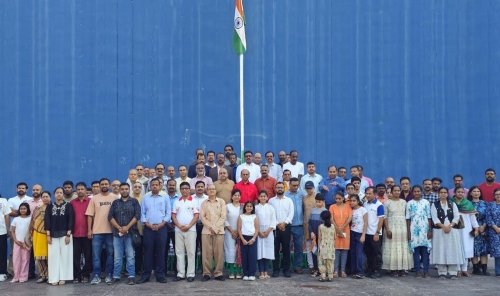 Indian Club Marks Independence Indian Club Marks Independence