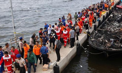 22 missing after Indonesia ferry fire