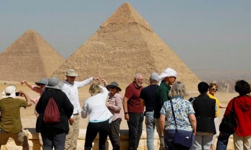 Egypt arrests 13 teenage boys for harassing women tourists