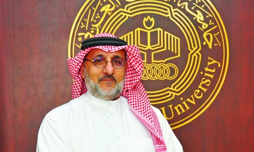 Protecting date palm