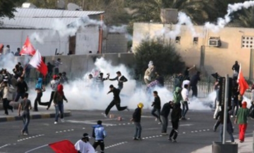 Bahrain jails 20 men in bomb case 