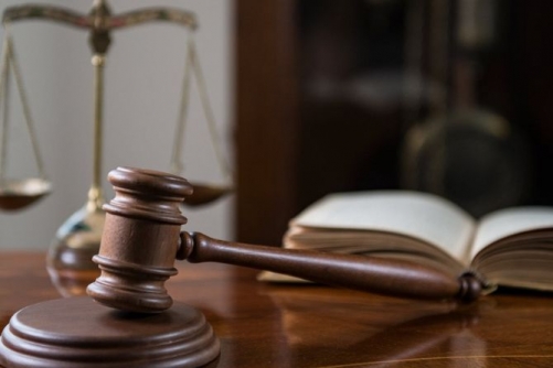 Civil servant jailed for taking bribe