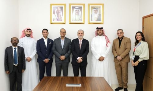 Bapco Tazweed, Four Square Media and Display Solutions sign dea