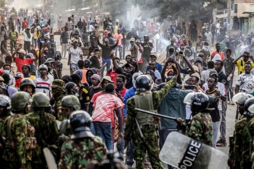 3 Killed as 7 US Aid Workers Quarantined at Kenya's Controversial Ebola Centre 3 Killed as 7 US Aid Workers Quarantined at Kenya's Controversial Ebola Centre