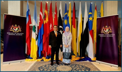 Malaysia Embassy Welcomes New Brunei Chargé d’Affaires in Bahrain Malaysia Embassy Welcomes New Brunei Chargé d’Affaires in Bahrain