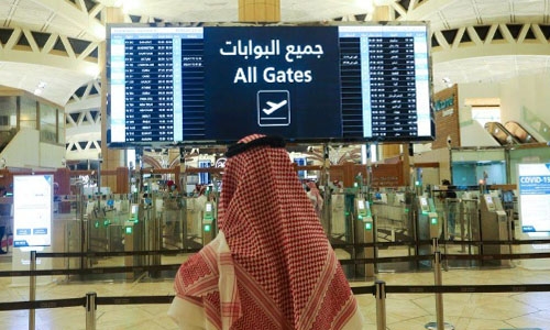 Saudi Arabia threatens 3-year travel ban for citizens who visit 'red list' countries