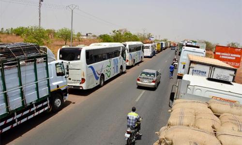 22 drown as minibus runs off road in Burkina Faso