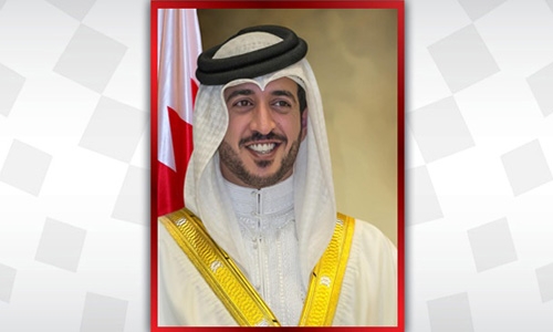 HH Shaikh Khalid bin Hamad pays homage to martyrs of duty HH Shaikh Khalid bin Hamad pays homage to martyrs of duty