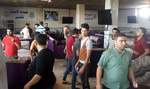 In Iraq town, Real fans gather in 'challenge to IS'