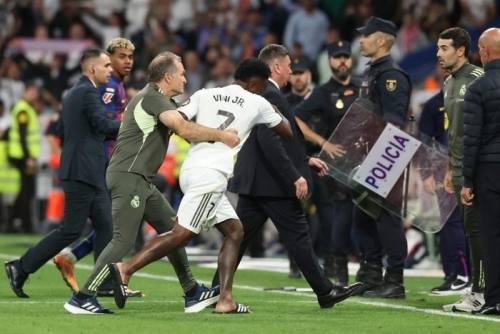 Real Madrid’s Vinicius says sorry for Clasico substitution huff 