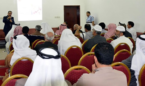 Muharraq Police meets citizens, residents on security needs