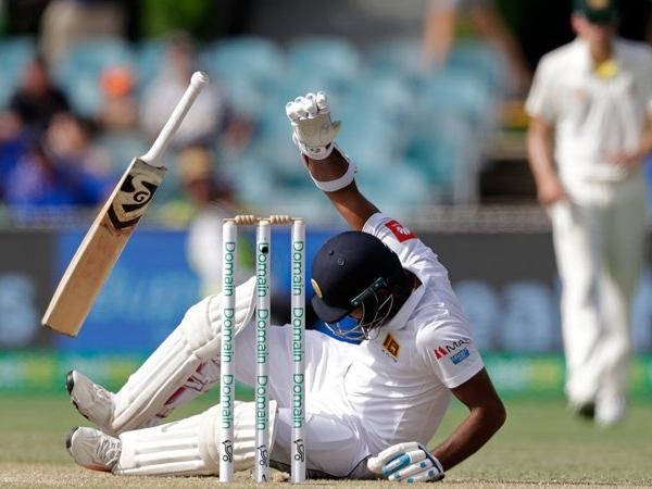 Sri Lanka chase big total