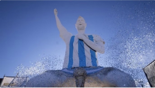 Where Dreams Stand 85 Feet Tall: Argentina's Final Berth Sparks Emotional Celebrations Where Dreams Stand 85 Feet Tall: Argentina's Final Berth Sparks Emotional Celebrations