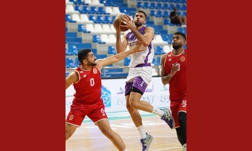 Muharraq, Ahli clinch victories