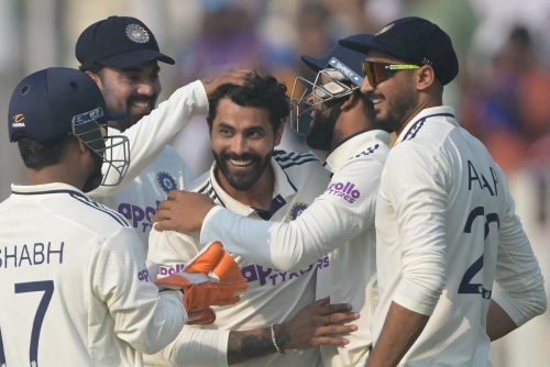 Jadeja puts India on brink of victory