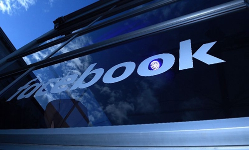 Facebook extends lead as news gateway Facebook extends lead as news gateway