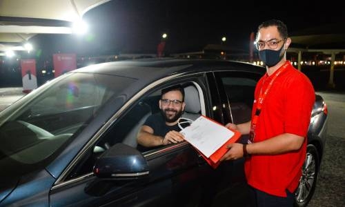Batelco drive-thru event returns for launch of iPhone 13