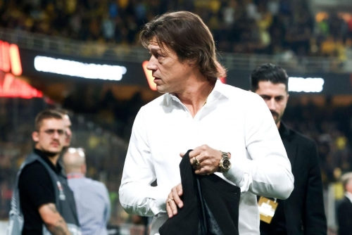 Ex-Argentina midfielder Almeyda named Sevilla coach 