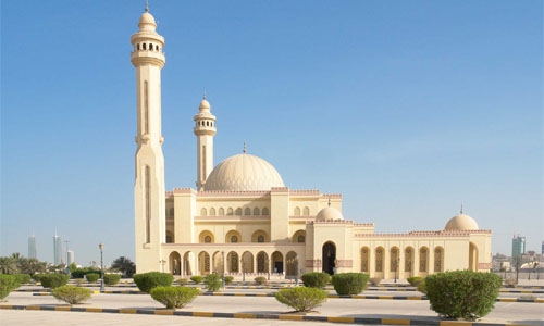 Bahrain suspends mosque prayers for two weeks from tomorrow