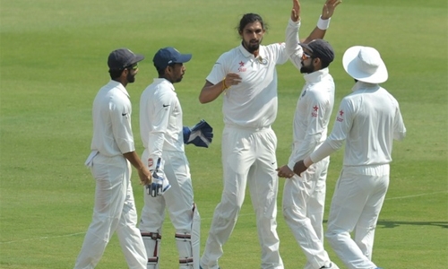 Indian spinners strike against Bangladesh