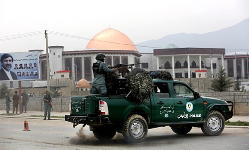 Taliban fire rockets at Afghan parliament Taliban fire rockets at Afghan parliament