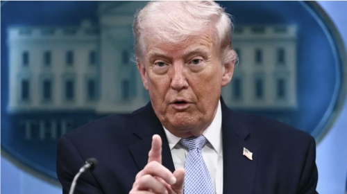 Trump Warns Taiwan Against Independence After Xi Raises Risk of Conflict in Beijing Talks