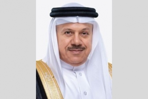 Bahrain boosts ties, discusses regional issues with UK, Russia