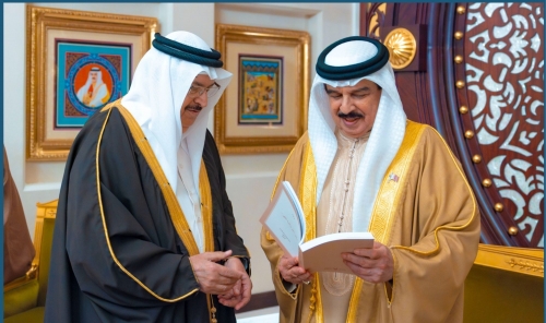 HM King Hamad Commends Arab League Official’s Decades of Service HM King Hamad Commends Arab League Official’s Decades of Service