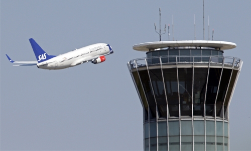 Bomb threat on Swedish plane