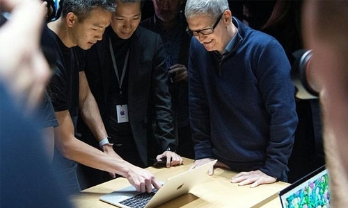 Apple starting US tech manufacturing fund with $1 bn