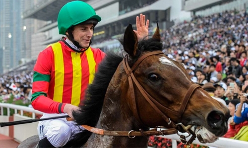 Japanese superstar Maurice clinches Hong Kong Cup