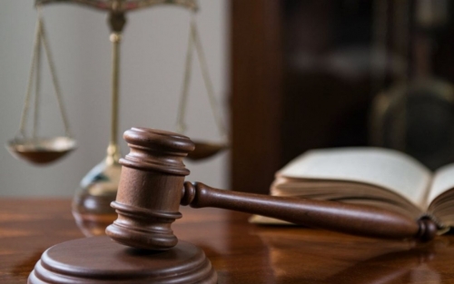 Two Sisters Jailed Over 77 Stolen-Card Phones Two Sisters Jailed Over 77 Stolen-Card Phones
