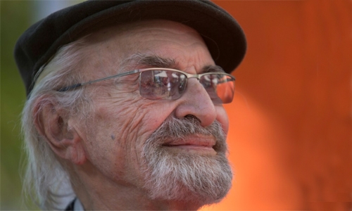 Oscar-winning actor Martin Landau dies at 89 Oscar-winning actor Martin Landau dies at 89