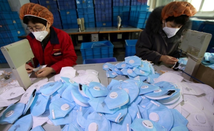 Beijing drugstore fined for hiking mask prices amid virus outbreak Beijing drugstore fined for hiking mask prices amid virus outbreak