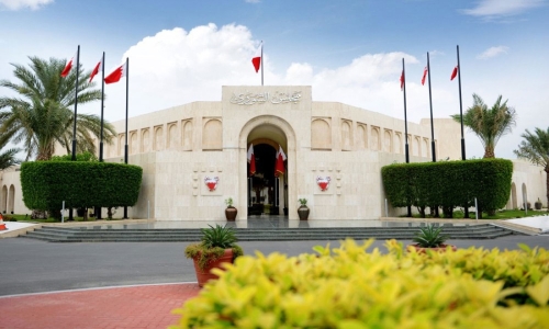 Bahrain Shura Council to discuss draft laws on road occupancy, passport and medical errors